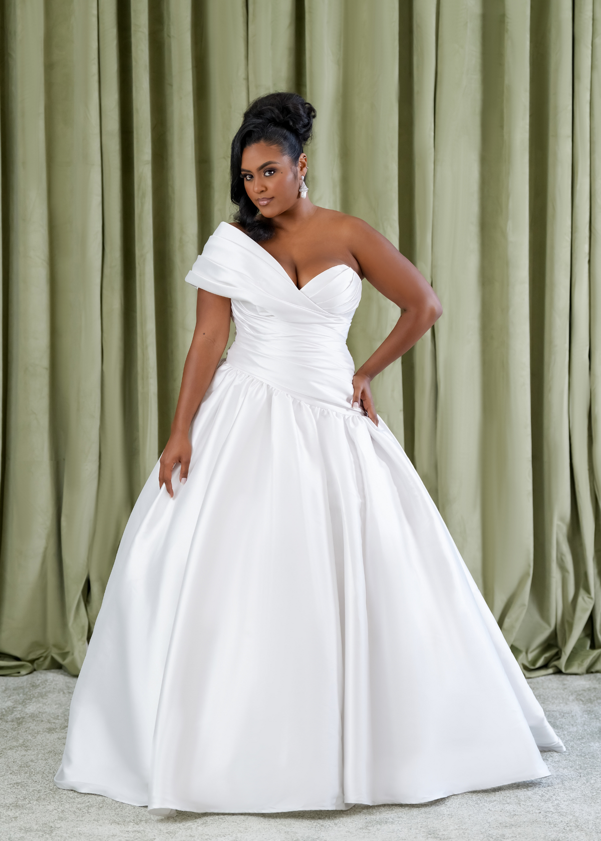 Ashea bridal gown