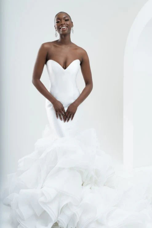 Jeannie bridal gown