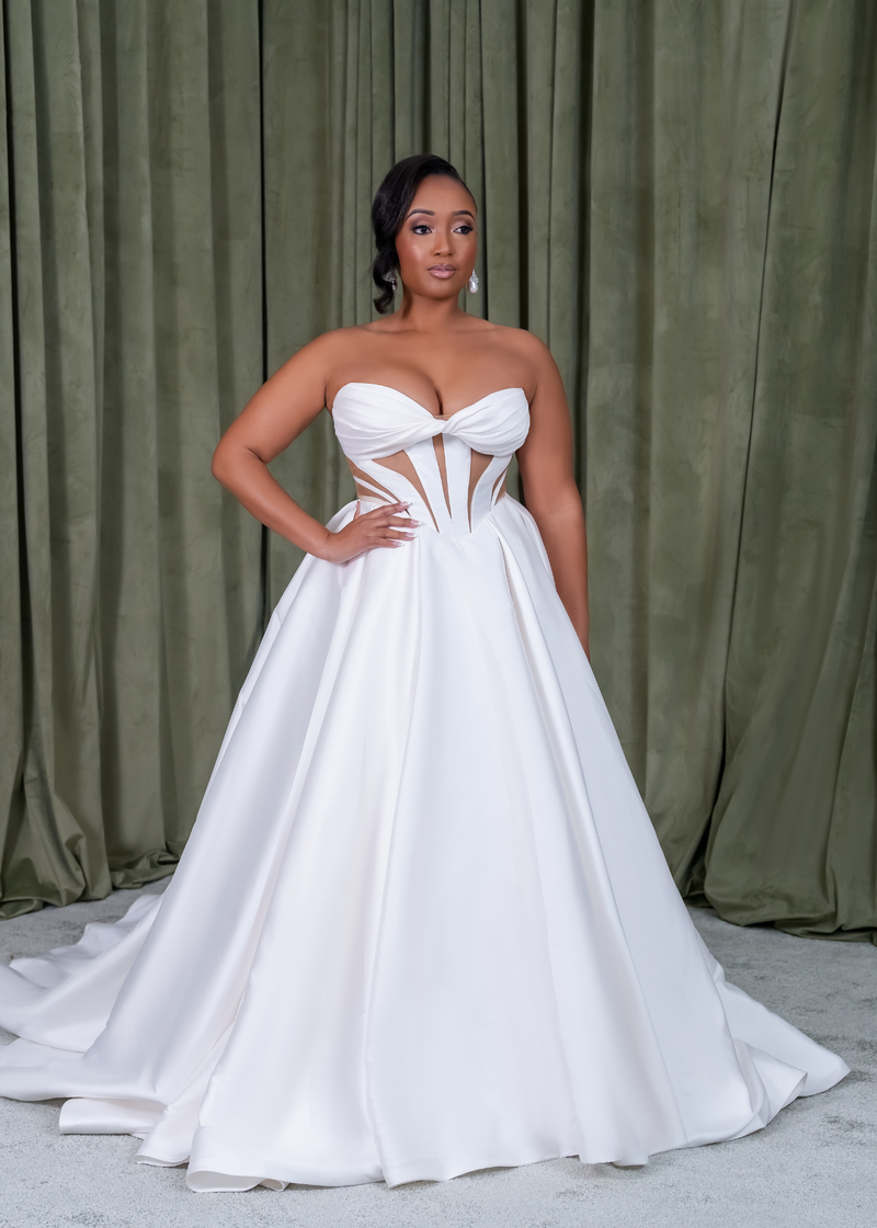 Daria bridal gown
