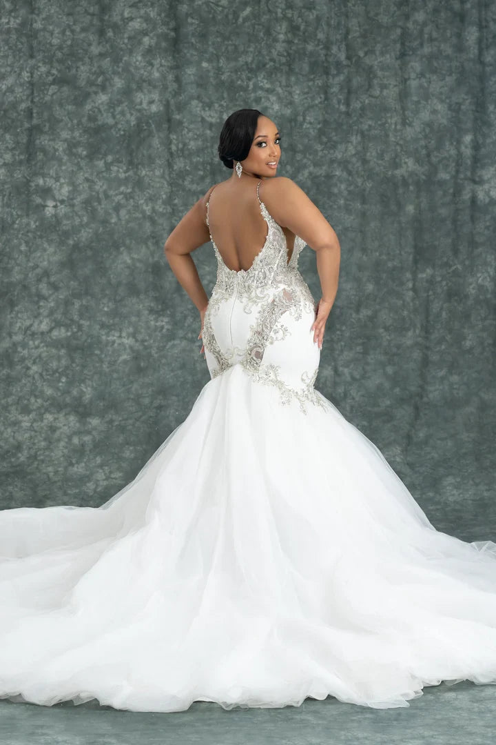 Naturi bridal gown