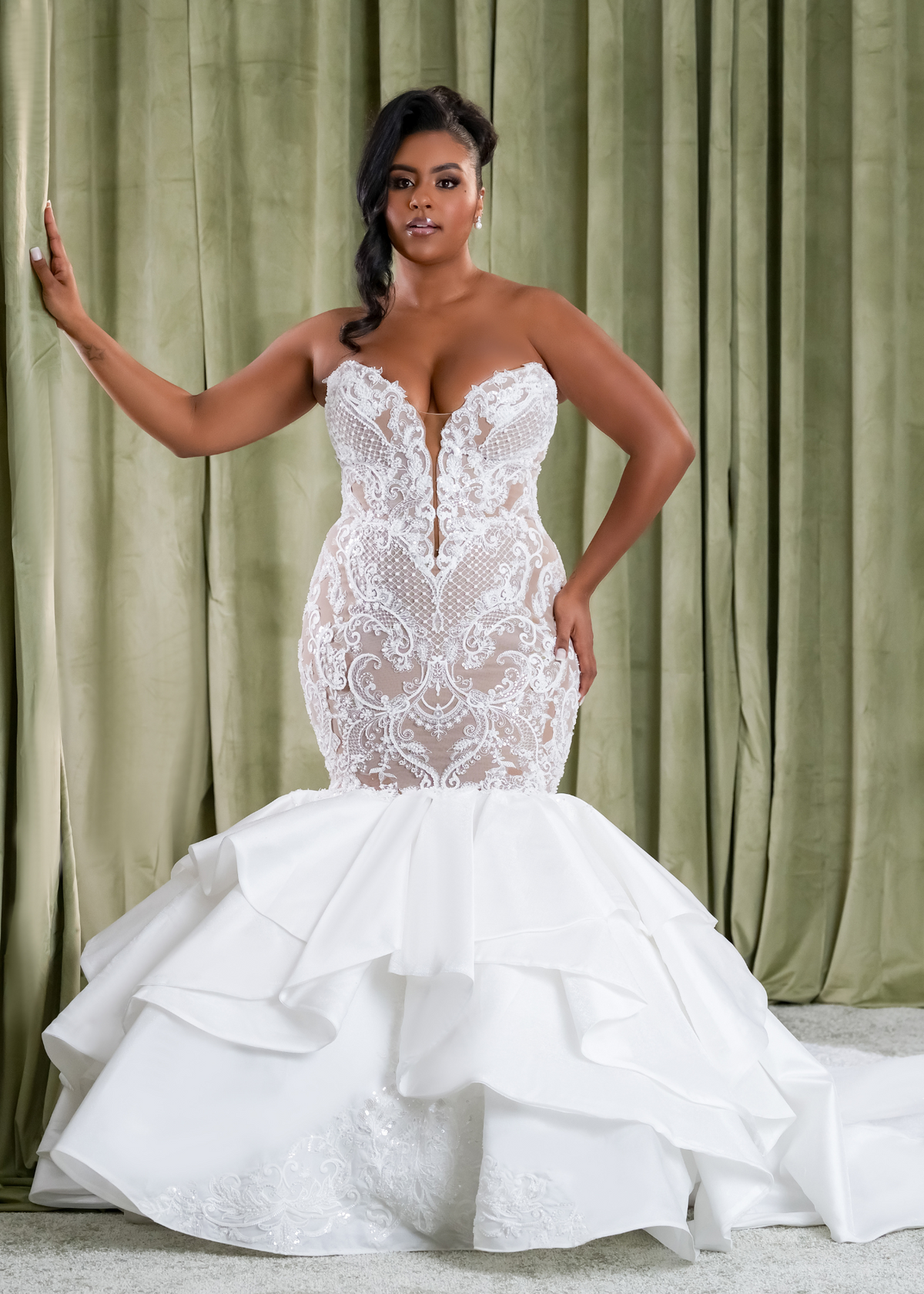 Riviere bridal gown