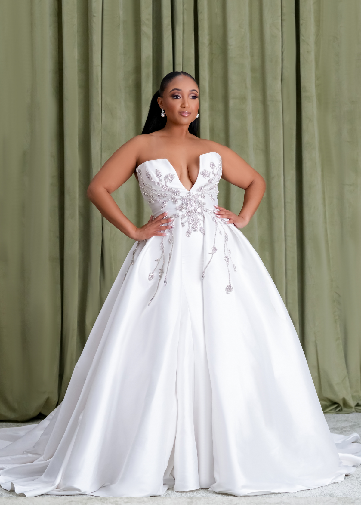 Taina bridal gown
