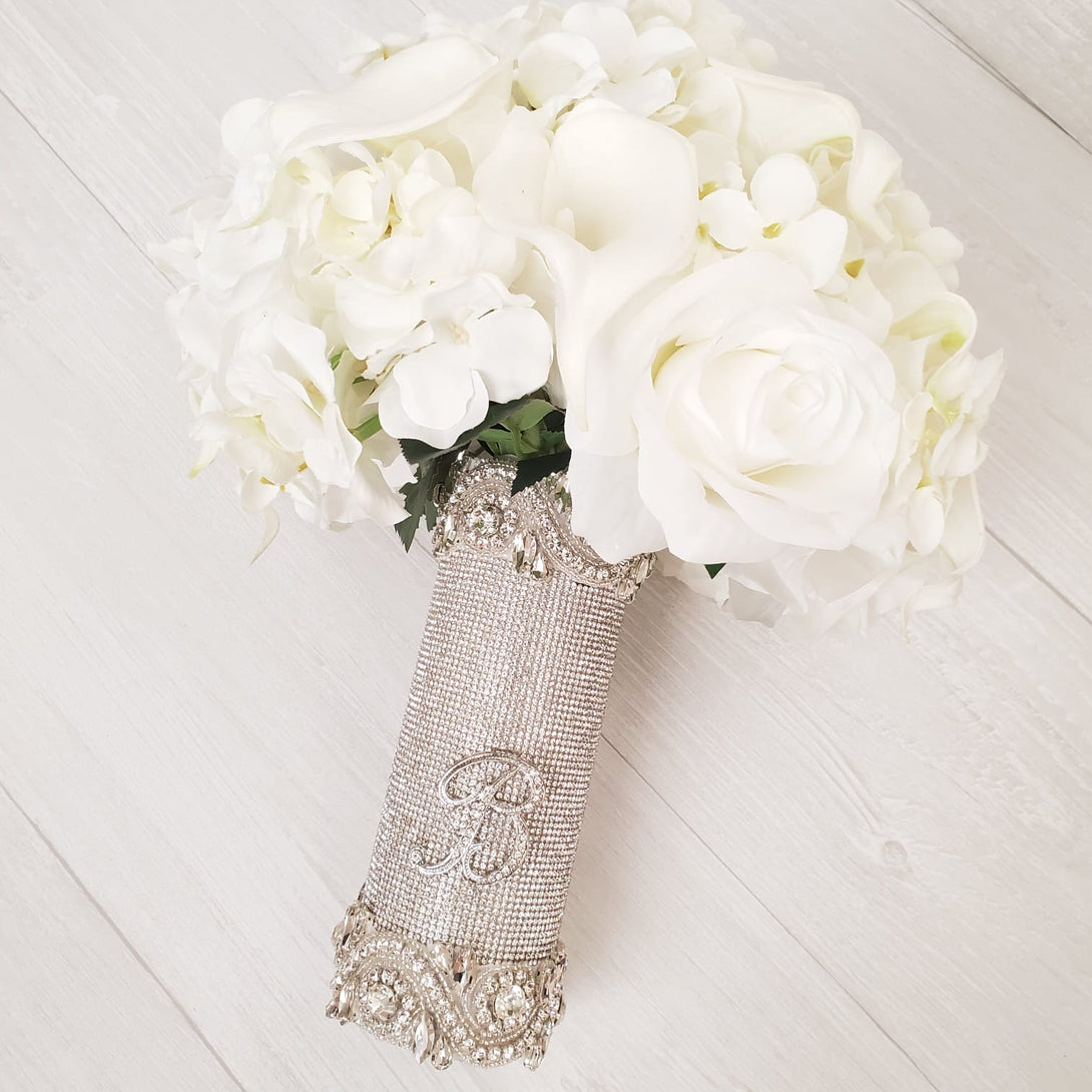 Initial Bouquet Holder - Pantora Bridal