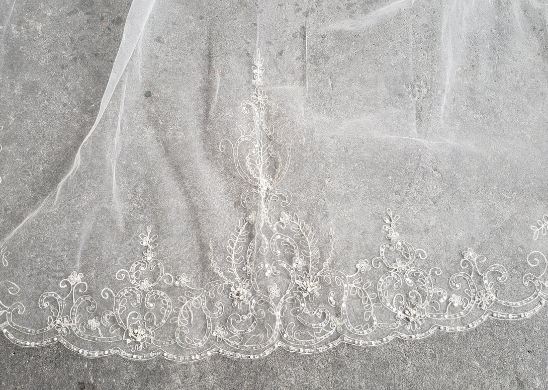 Embroidered Hem Veil For Bridal Gown